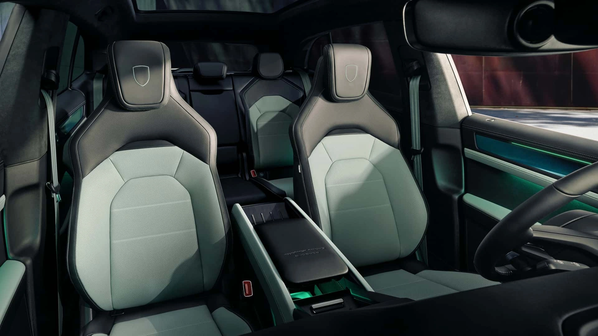 2026 porsche cayenne s electric (1)